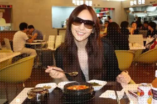 明星旅行糗事一籮筐 總有一個萌到你！
