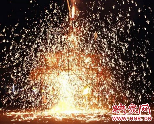 確山鐵花將登上萬(wàn)眾矚目的春晚舞臺(tái)！