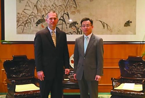 27日,中國外交部駐港特派員宋哲會見夏千福。