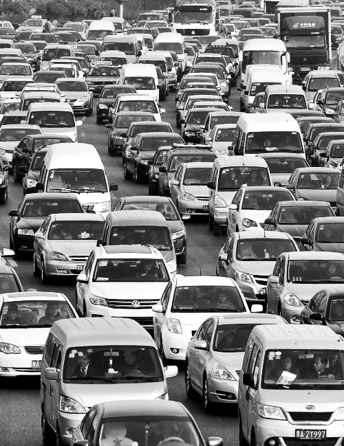 新規(guī)出臺，讓車主有了用車保障。