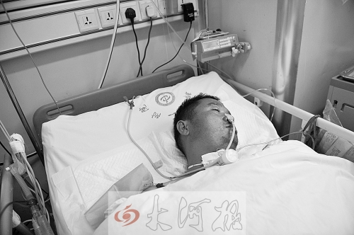 姚戰(zhàn)標(biāo)因甲烷中毒，大腦受到損害，重度昏迷。