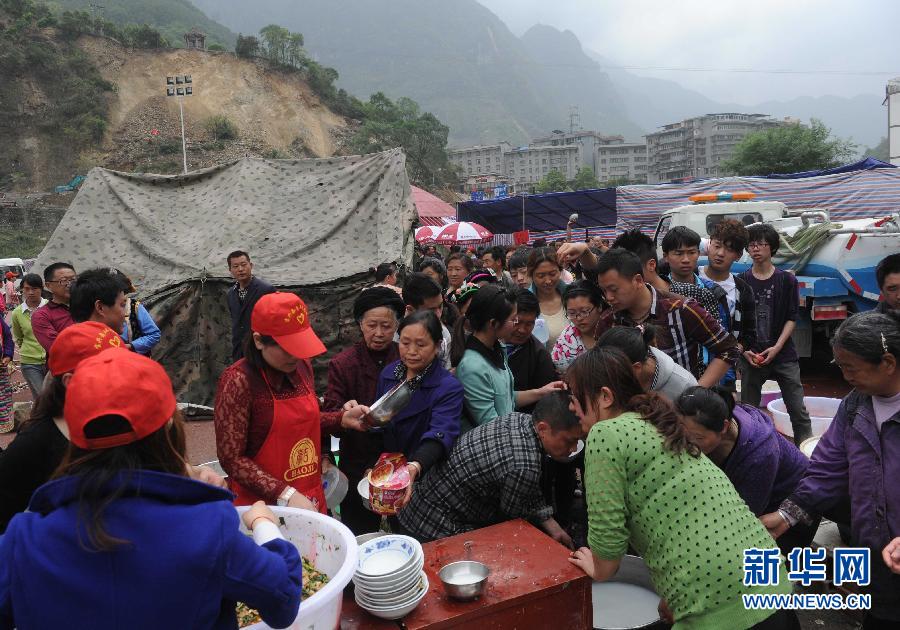 直擊震區(qū)：生活，依然在繼續(xù)