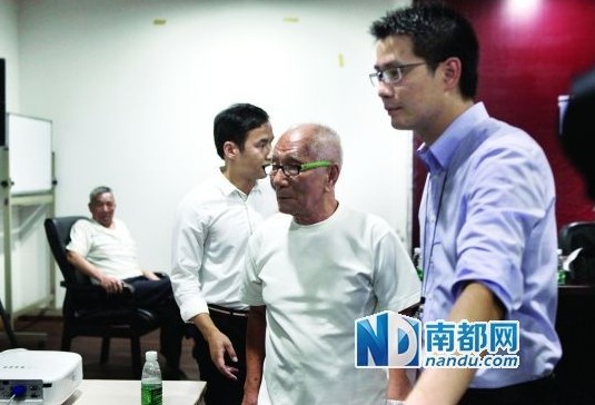 發(fā)布會現(xiàn)場，葉問兒子葉準(zhǔn)中途離場。