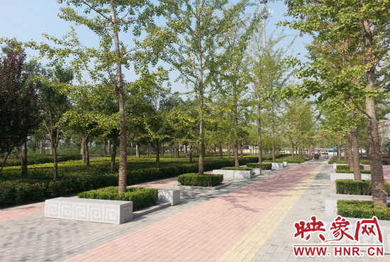 綠色生態(tài)廊道建設(shè)為市民提供了更多的休閑娛樂的場所。