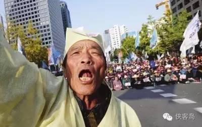 停不下來！這是韓國人民送給樸總統(tǒng)的《下臺歌》