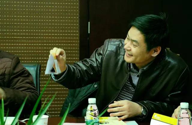 孫躍青 鄭州市公交公司車長，首屆河南十大影響力公職人員獲獎者