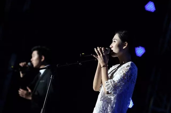 鄭強(qiáng)、劉曉靜《你最珍貴》