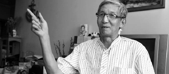 著名作家、省作協(xié)主席李佩甫憑借長篇小說《生命冊》榮獲第九屆茅盾文學(xué)獎(jiǎng)。