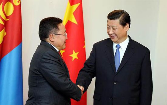 去年9月12日，國家主席習(xí)近平在比什凱克會見蒙古國總統(tǒng)額勒貝格道爾吉。 新華社記者謝環(huán)馳攝