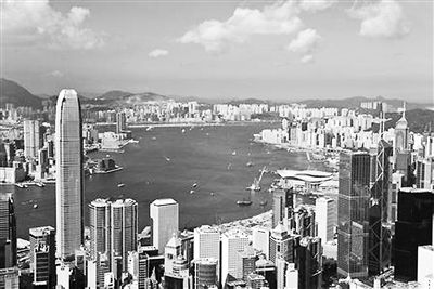 在推進(jìn)香港政改的進(jìn)程中，產(chǎn)生較大的爭(zhēng)議。