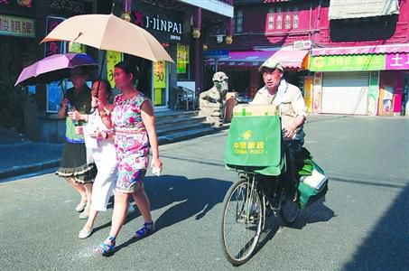 午后兩三點(diǎn)臭氧污染最嚴(yán)重，市民盡量避免戶外活動(dòng)。