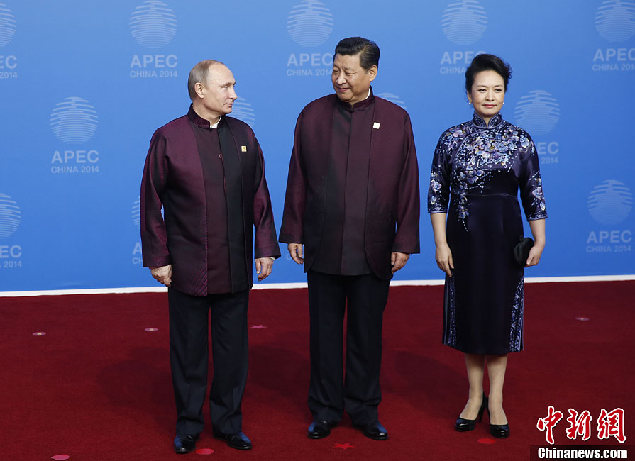 圖為習近平夫婦歡迎俄羅斯總統(tǒng)普京。中新社發(fā) 杜洋 攝