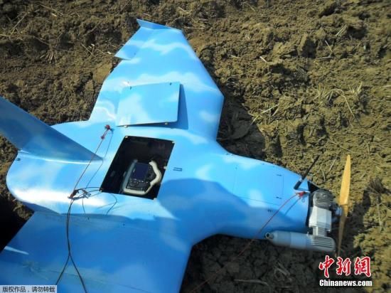 圖為3月31日，一架無人機(jī)在韓國西部海域的白翎島墜毀。