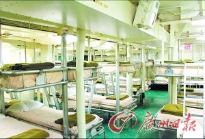 航母上的水兵宿舍。（資料圖片）